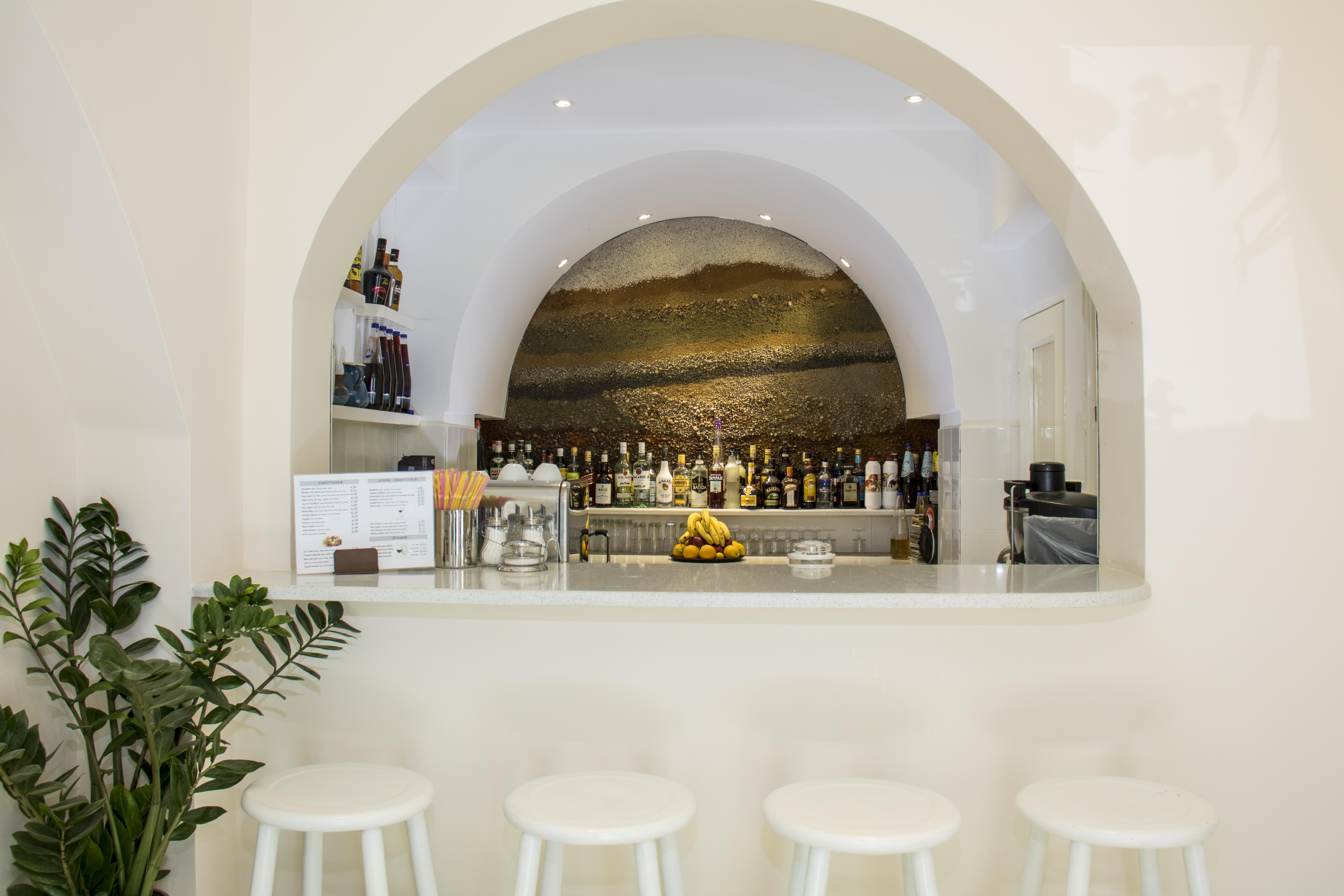 Hotel Andreas Камари Экстерьер фото
